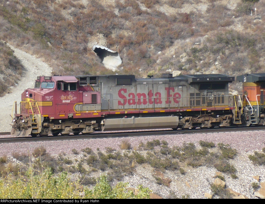 Warbonnet Leader on Home Rails